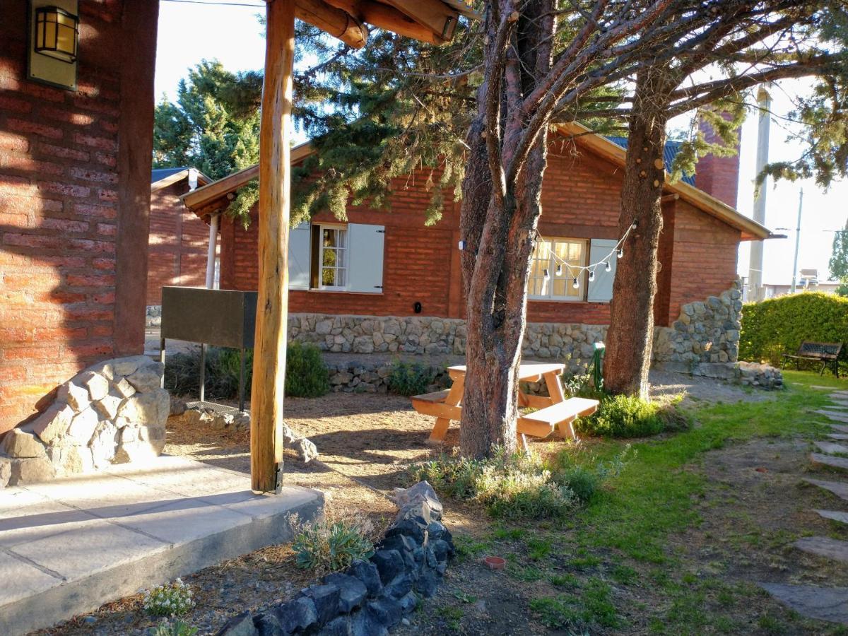 Cabanas Pyracantha Esquel Extérieur photo