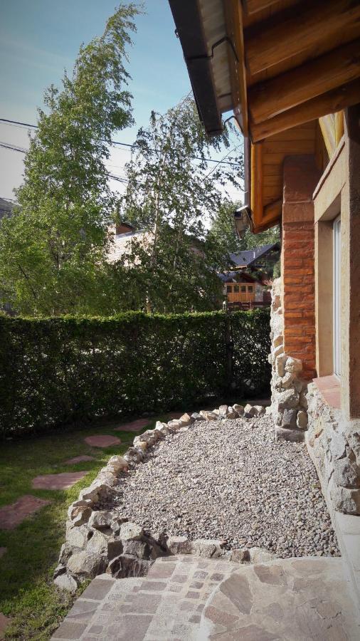 Cabanas Pyracantha Esquel Extérieur photo
